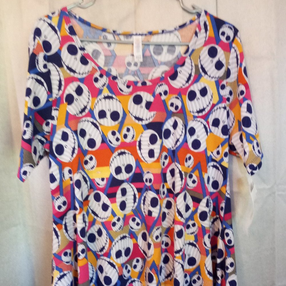 LuLaRoe DISNEY Medium Perfect T.